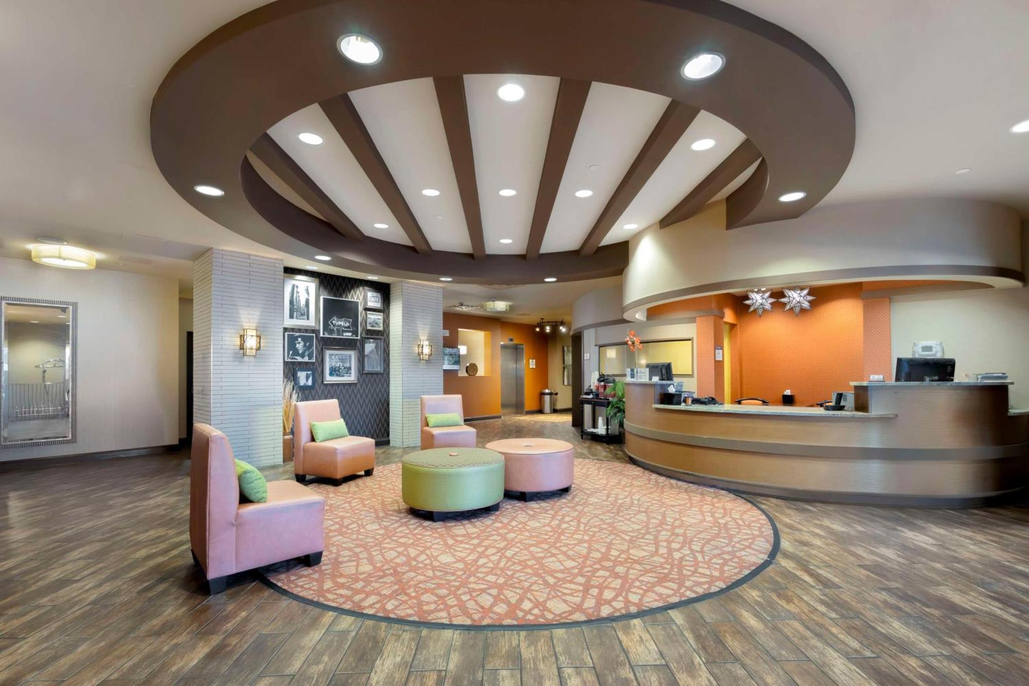 Best Western Plus Tupelo Inn & Suites Eksteriør bilde